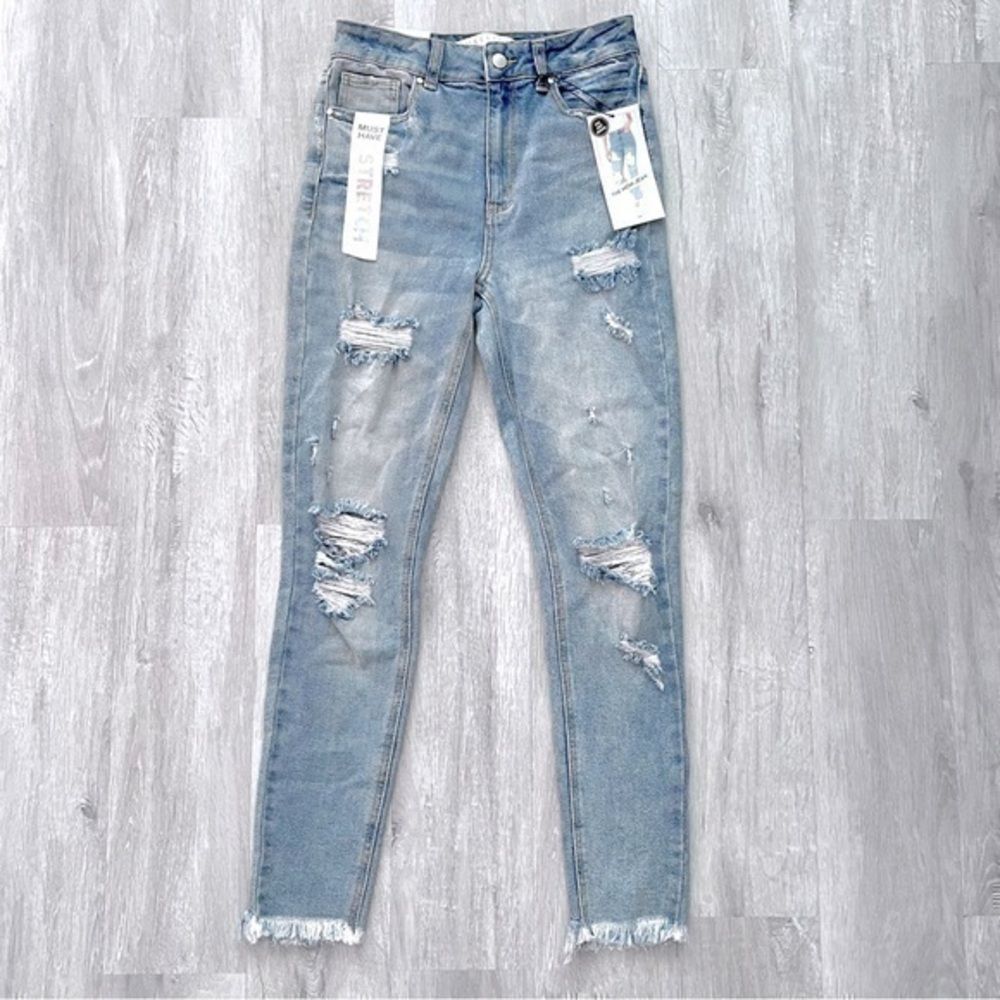 Mom Jeans size 27 NWT High Rise Distressed Frayed Hem